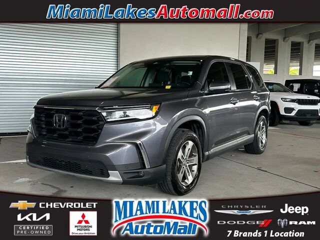 2024 Honda Pilot EX-L w/Rear Captain's Chairs