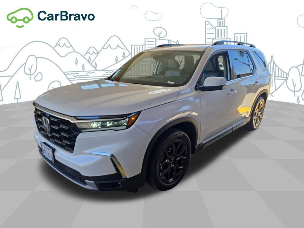 2025 Honda Pilot Touring — photo 1 of 6