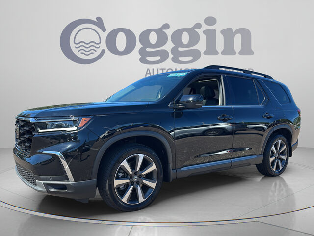 2025 Honda Pilot 2WD Touring