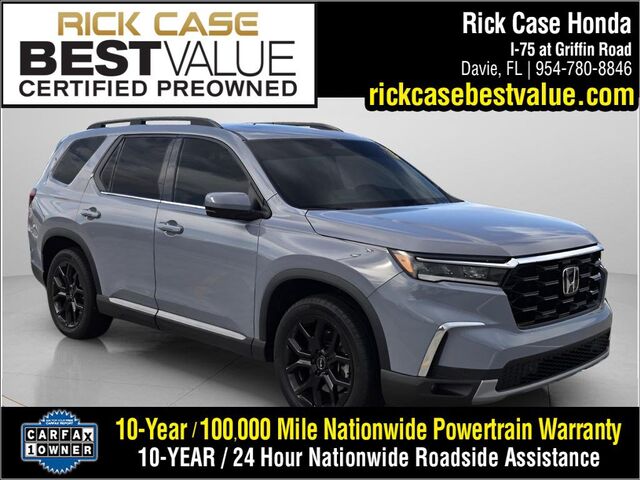 2025 Honda Pilot 2WD Touring w/HPD Wheels