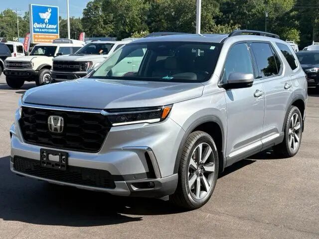 2025 Honda Pilot Touring
