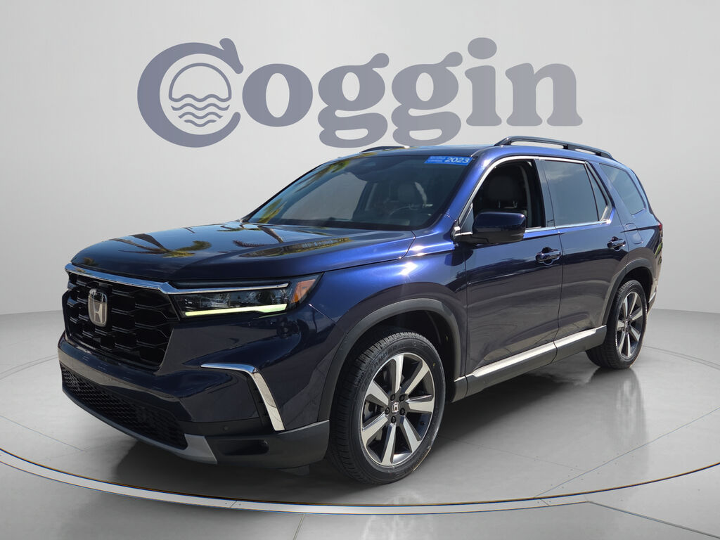 2023 Honda Pilot 2WD TRG — photo 1 of 7