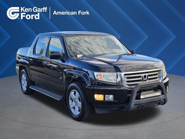 2013 Honda Ridgeline RTL — photo 1 of 13