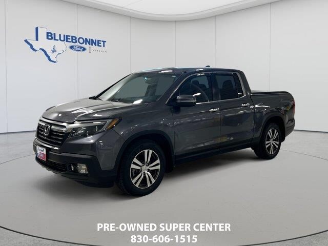 2017 Honda Ridgeline RTS — photo 1 of 13