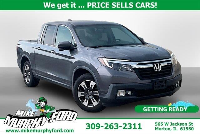 2017 Honda Ridgeline RTL-T — photo 1 of 19