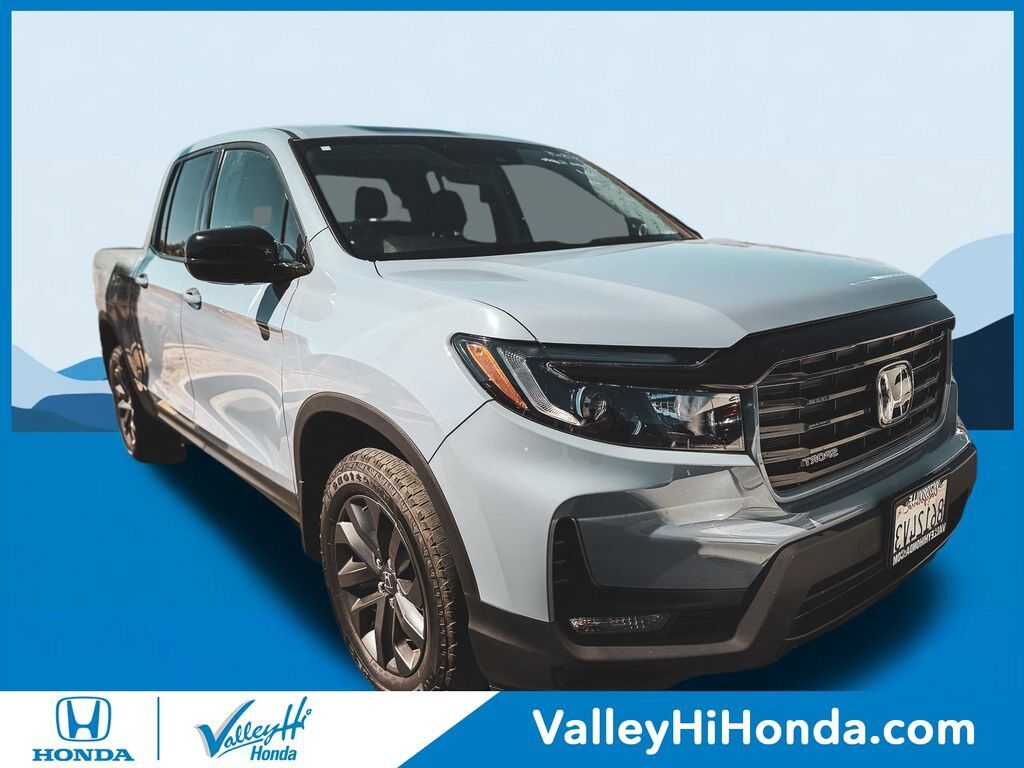 2023 Honda Ridgeline AWD SPORT — photo 1 of 5