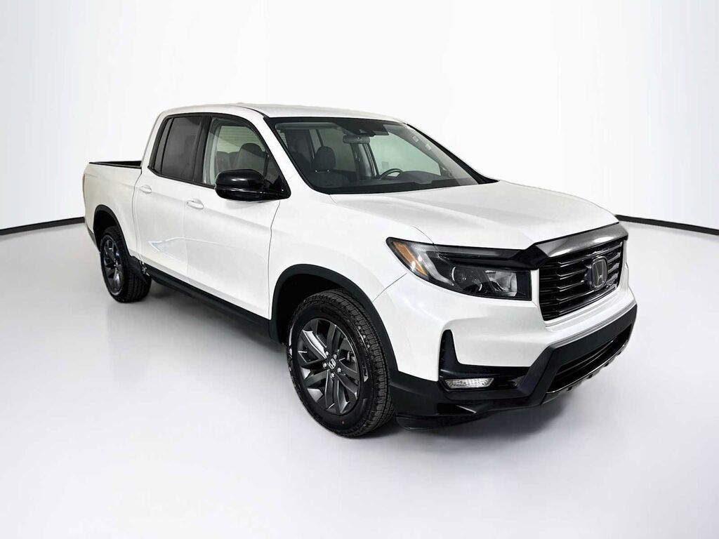 2023 Honda Ridgeline AWD SPORT — photo 1 of 7