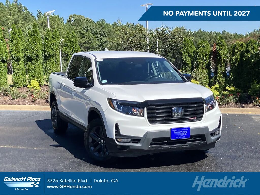 2023 Honda Ridgeline Sport — photo 1 of 13