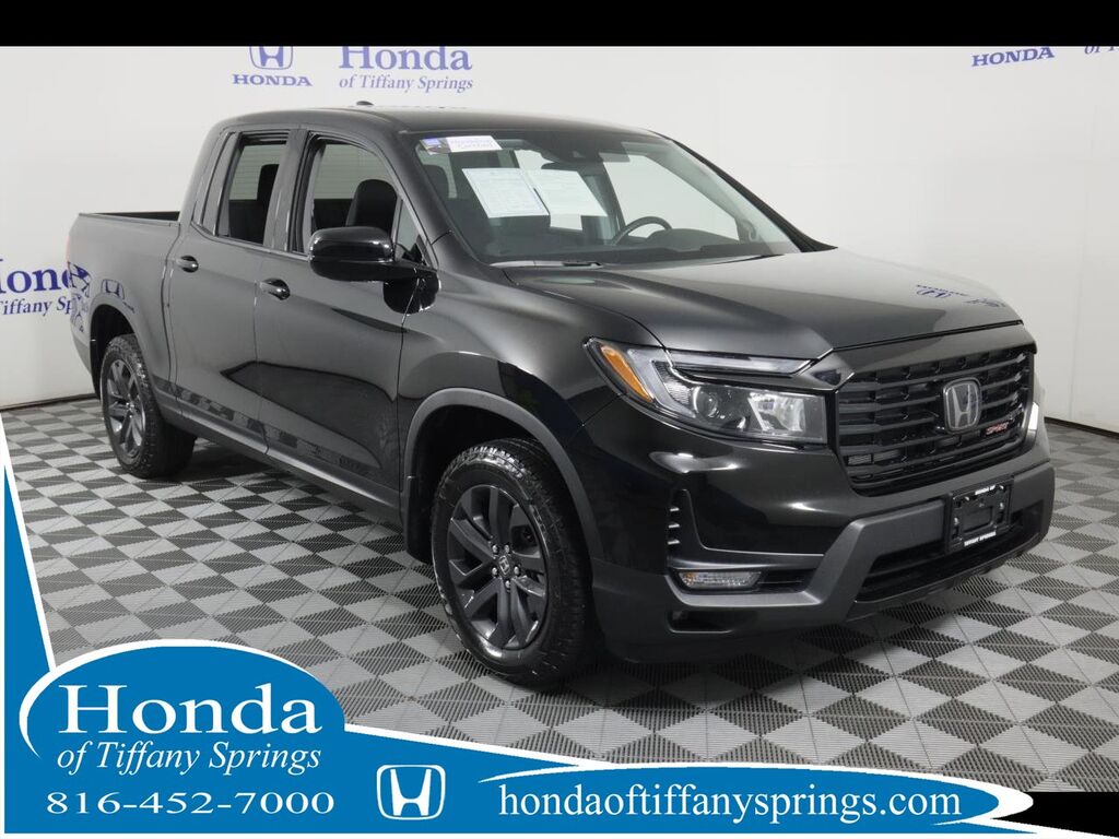 2023 Honda Ridgeline AWD SPORT — photo 1 of 7