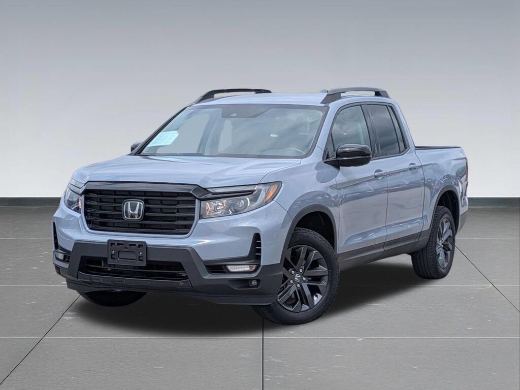 2023 Honda Ridgeline Sport — photo 1 of 13