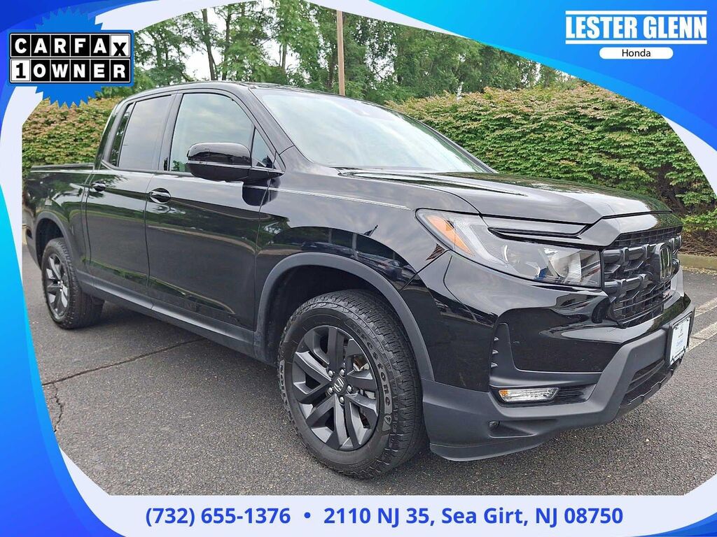 2025 Honda Ridgeline Sport — photo 1 of 13