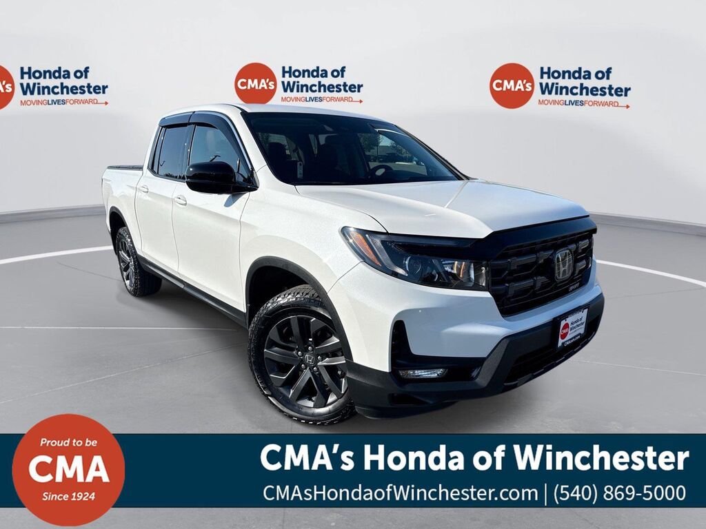 2025 Honda Ridgeline Sport — photo 1 of 6