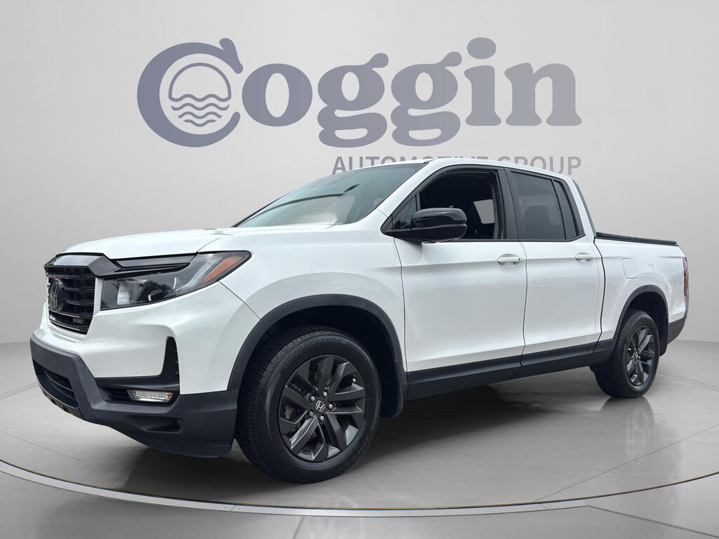 2023 Honda Ridgeline Sport — photo 1 of 7