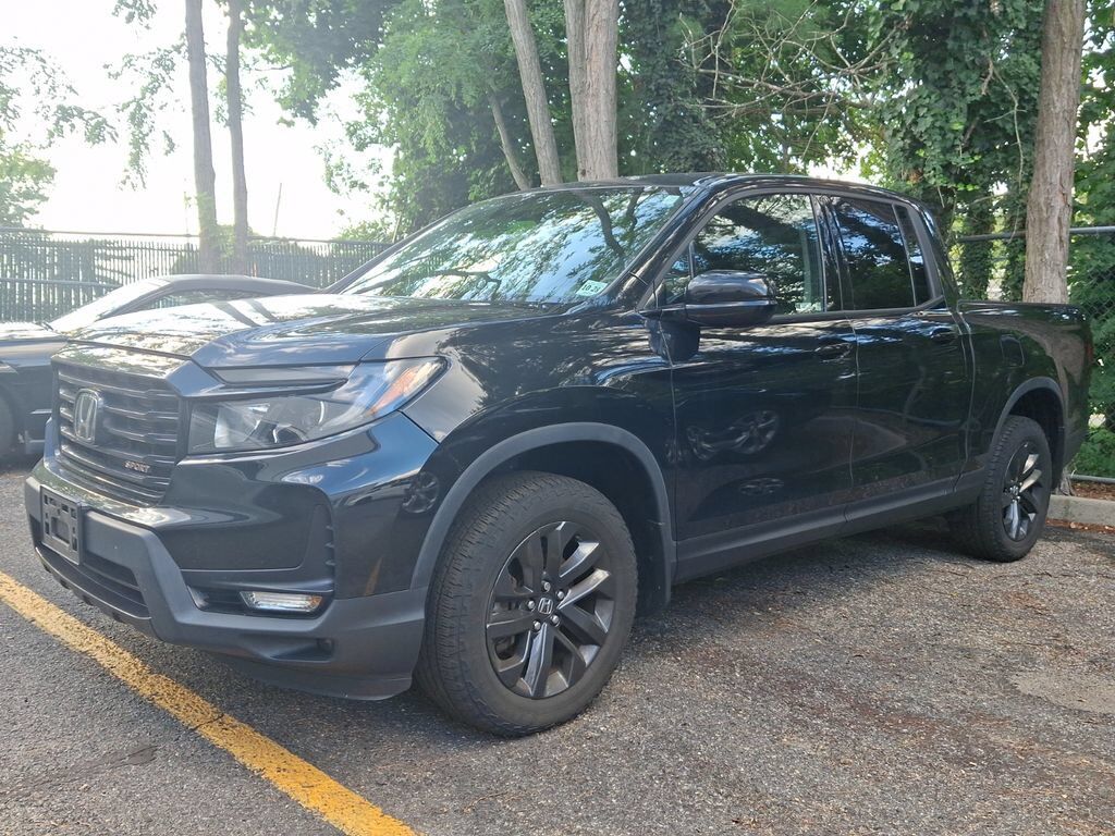 2023 Honda Ridgeline AWD SPORT — photo 1 of 1