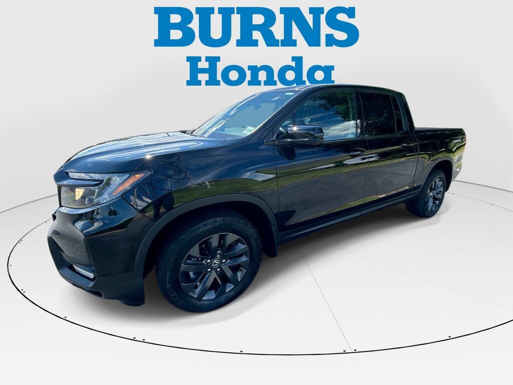 2023 Honda Ridgeline AWD SPORT — photo 1 of 7