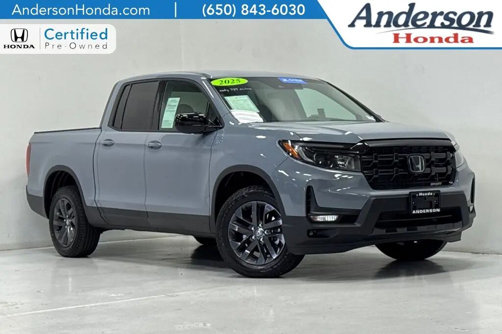 2025 Honda Ridgeline Sport — photo 1 of 13