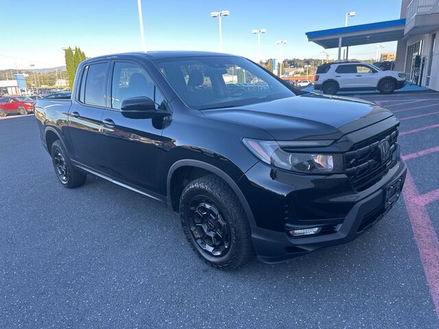 2025 Honda Ridgeline Sport w/HPD Wheels