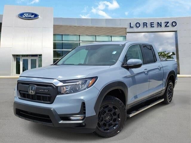 2025 Honda Ridgeline RTL+ — photo 1 of 6