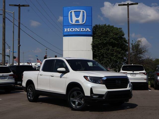 2023 Honda Ridgeline RTL — photo 1 of 1