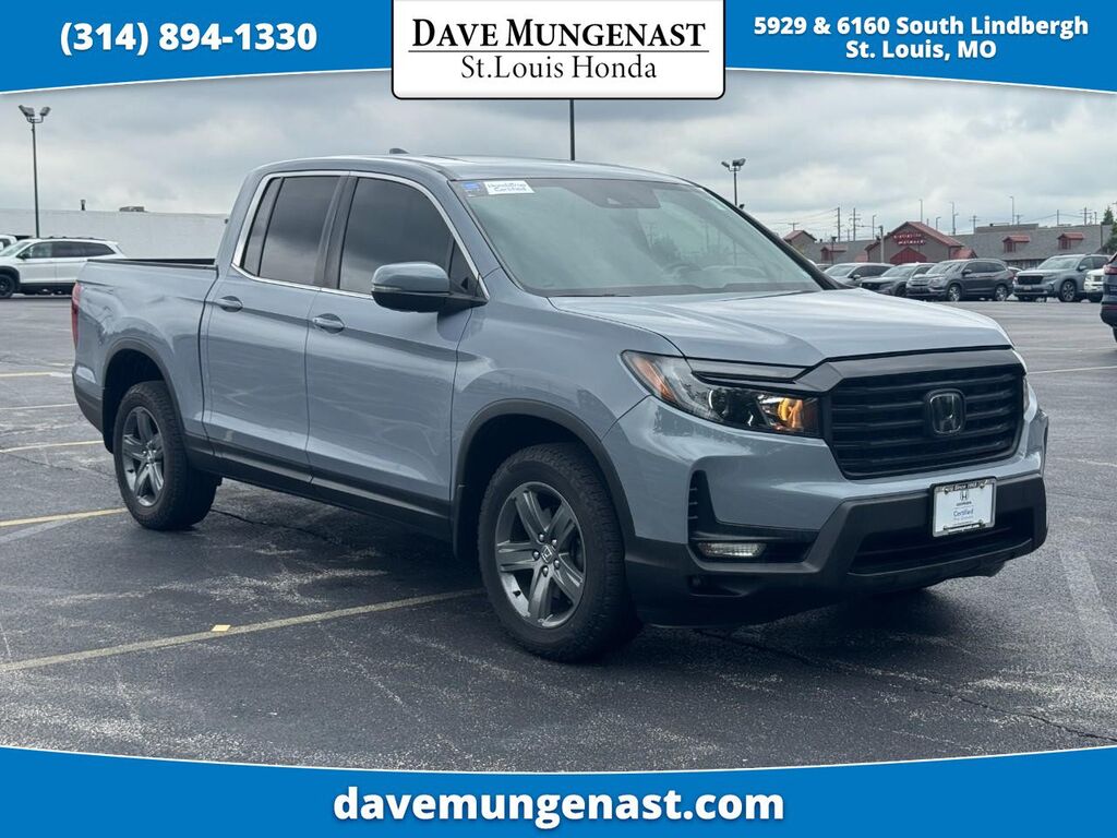 2023 Honda Ridgeline AWD RTL — photo 1 of 7