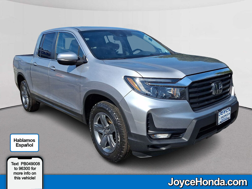 2023 Honda Ridgeline AWD RTL — photo 1 of 7