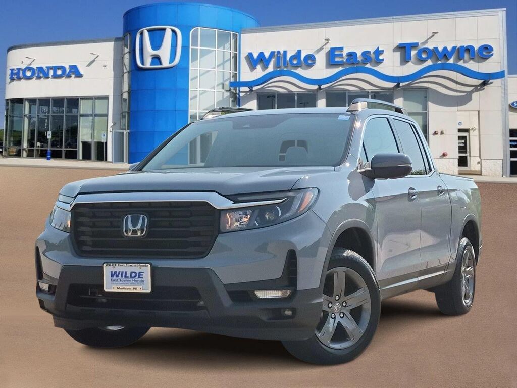 2023 Honda Ridgeline RTL — photo 1 of 13
