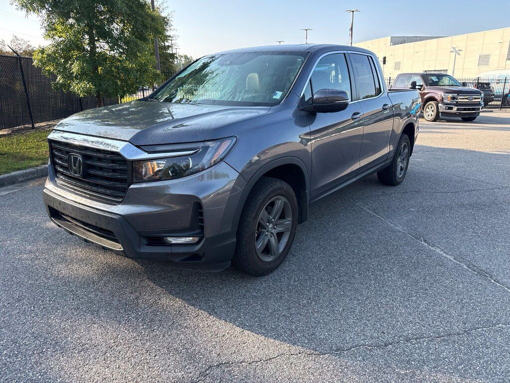 2023 Honda Ridgeline RTL — photo 1 of 7