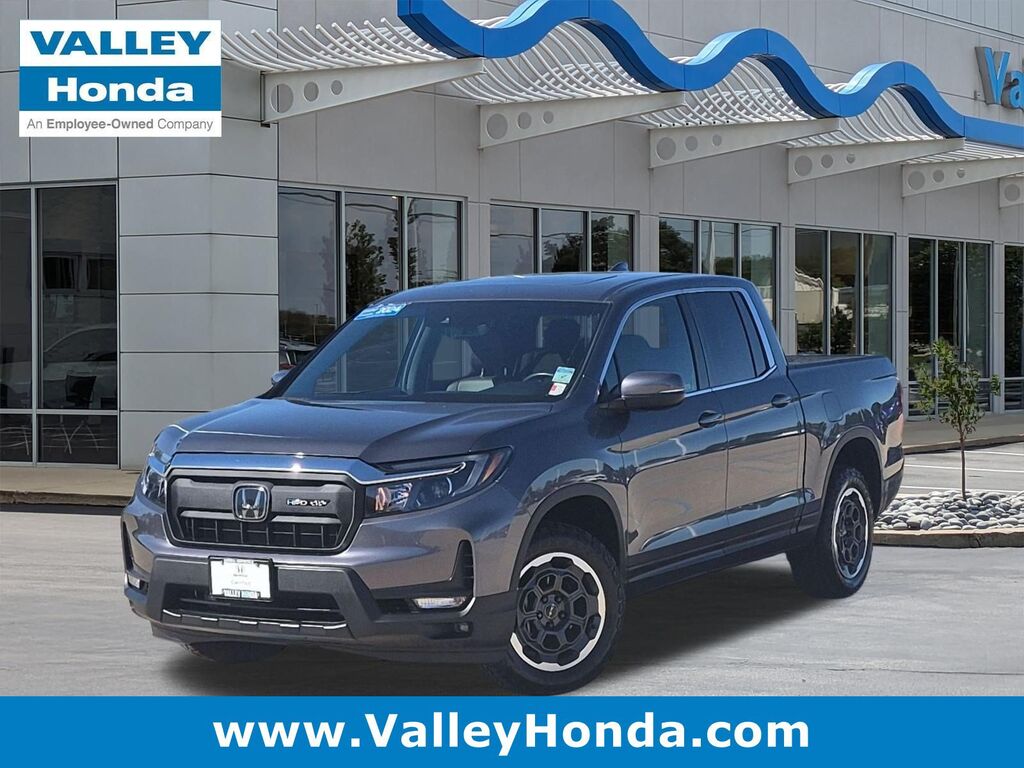 2024 Honda Ridgeline AWD RTL — photo 1 of 7