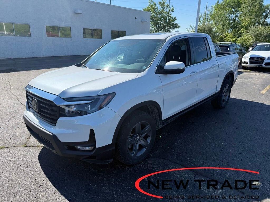 2023 Honda Ridgeline RTL — photo 1 of 1