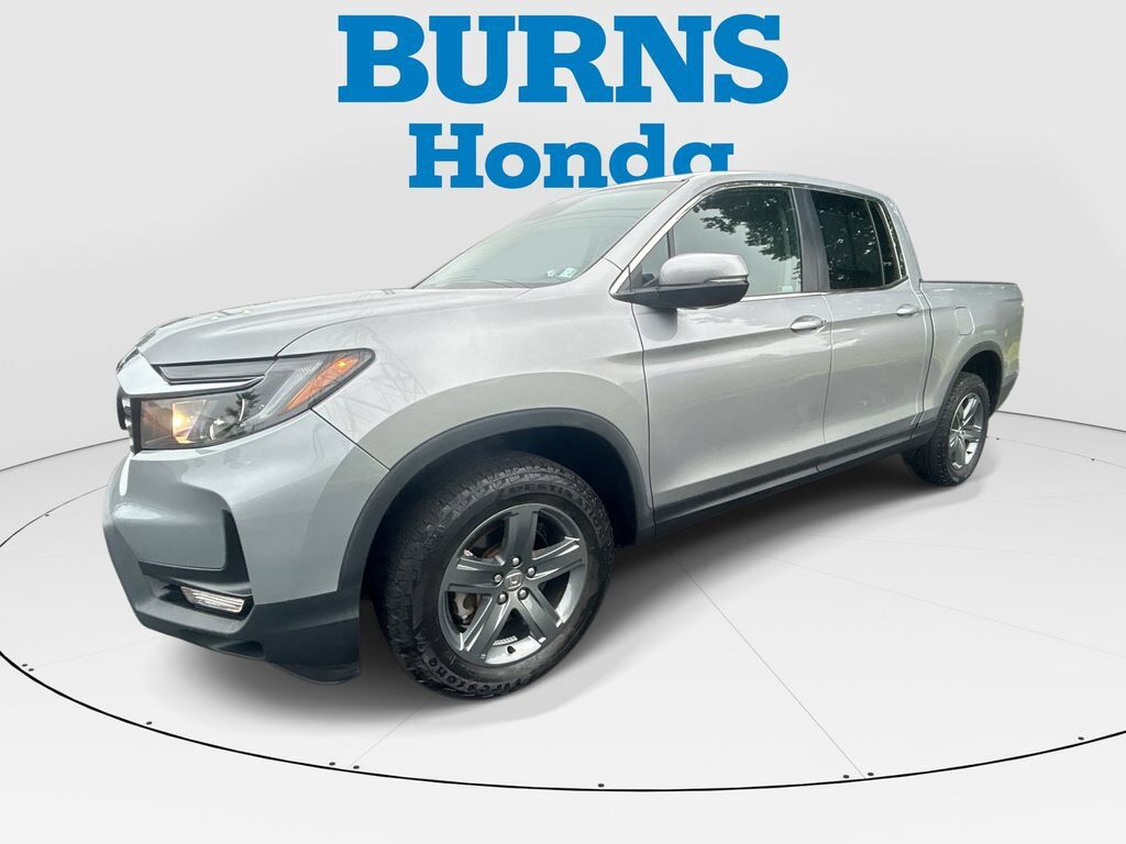 2023 Honda Ridgeline AWD RTL — photo 1 of 7