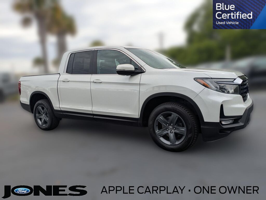 2023 Honda Ridgeline RTL — photo 1 of 1