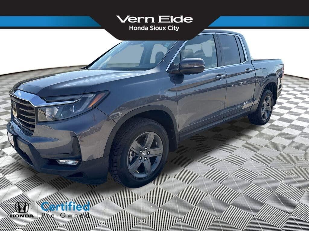 2023 Honda Ridgeline RTL — photo 1 of 1