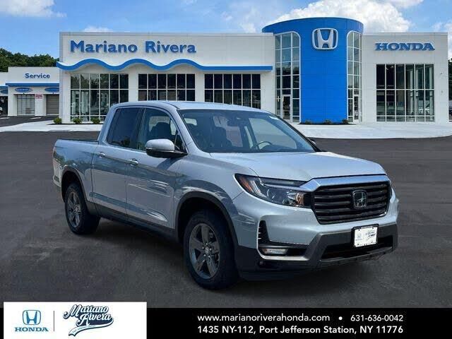2023 Honda Ridgeline RTL — photo 1 of 1