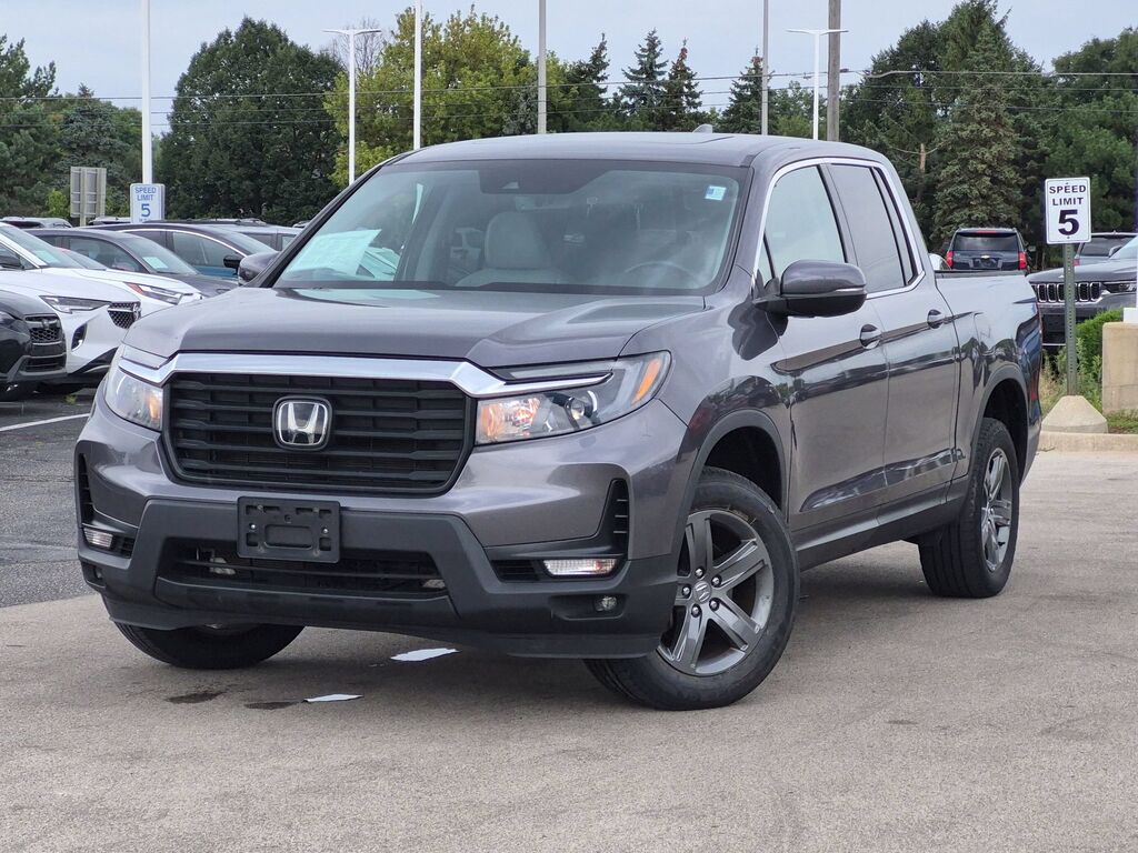 2023 Honda Ridgeline AWD RTL — photo 1 of 7