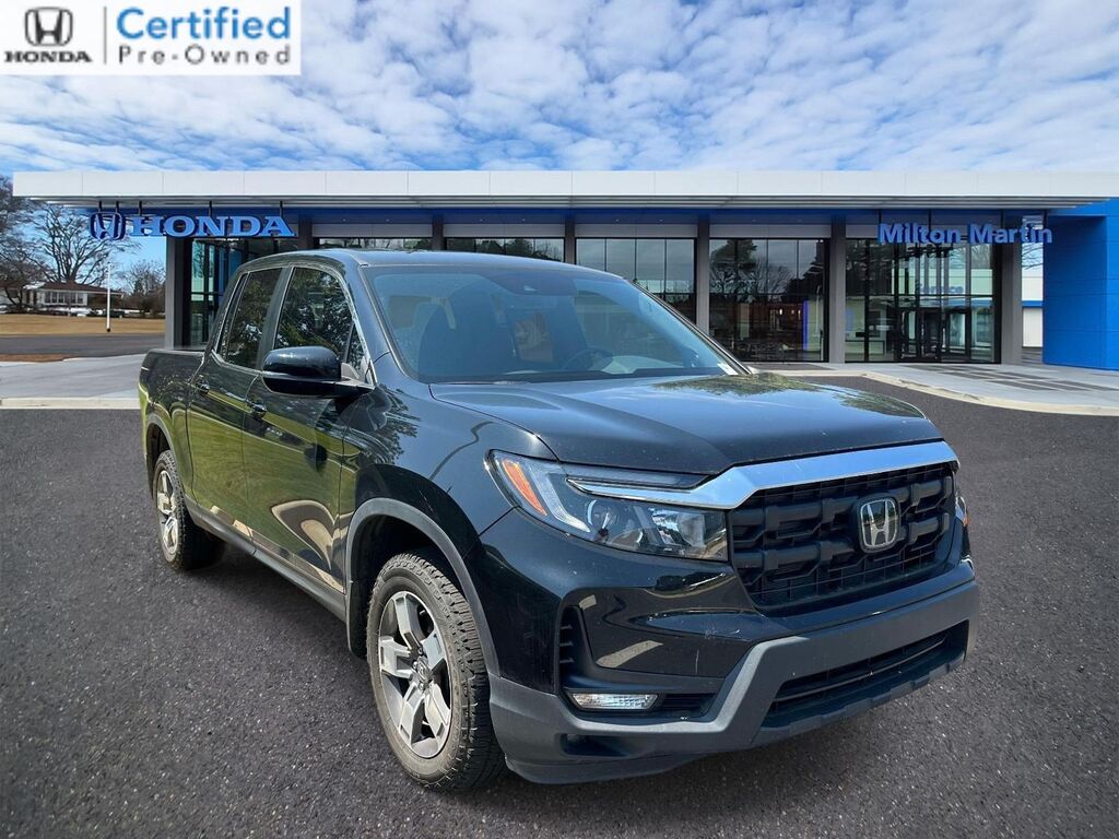 2024 Honda Ridgeline AWD RTL — photo 1 of 7