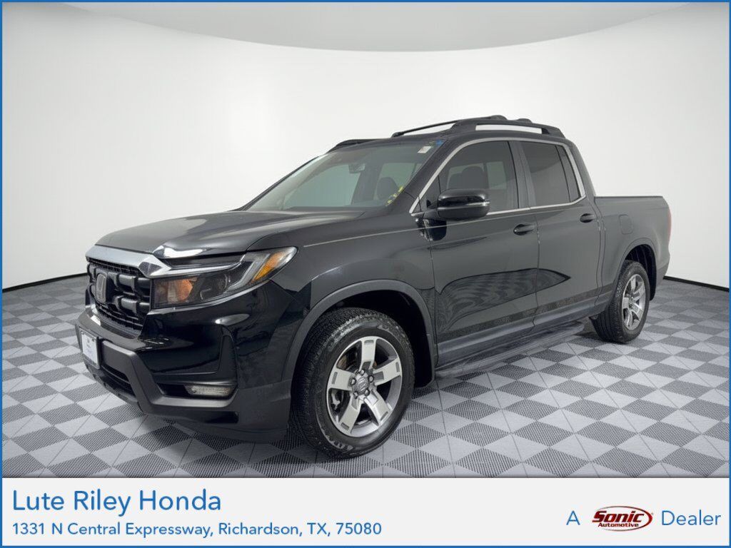 2024 Honda Ridgeline AWD RTL — photo 1 of 7