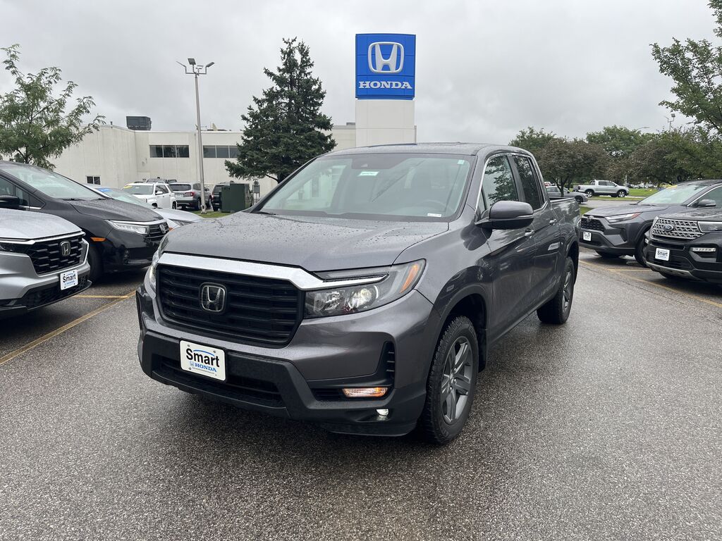 2023 Honda Ridgeline AWD RTL — photo 1 of 7