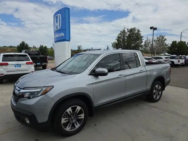2019 Honda Ridgeline RTL — photo 1 of 13