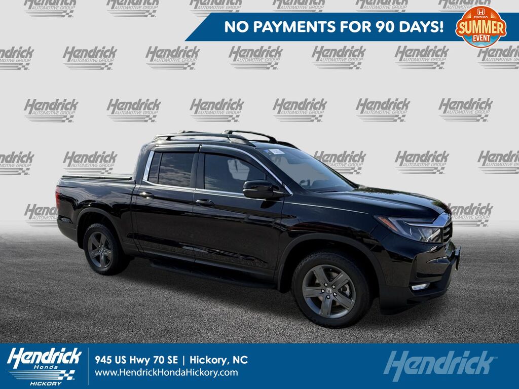 2023 Honda Ridgeline AWD RTL — photo 1 of 7