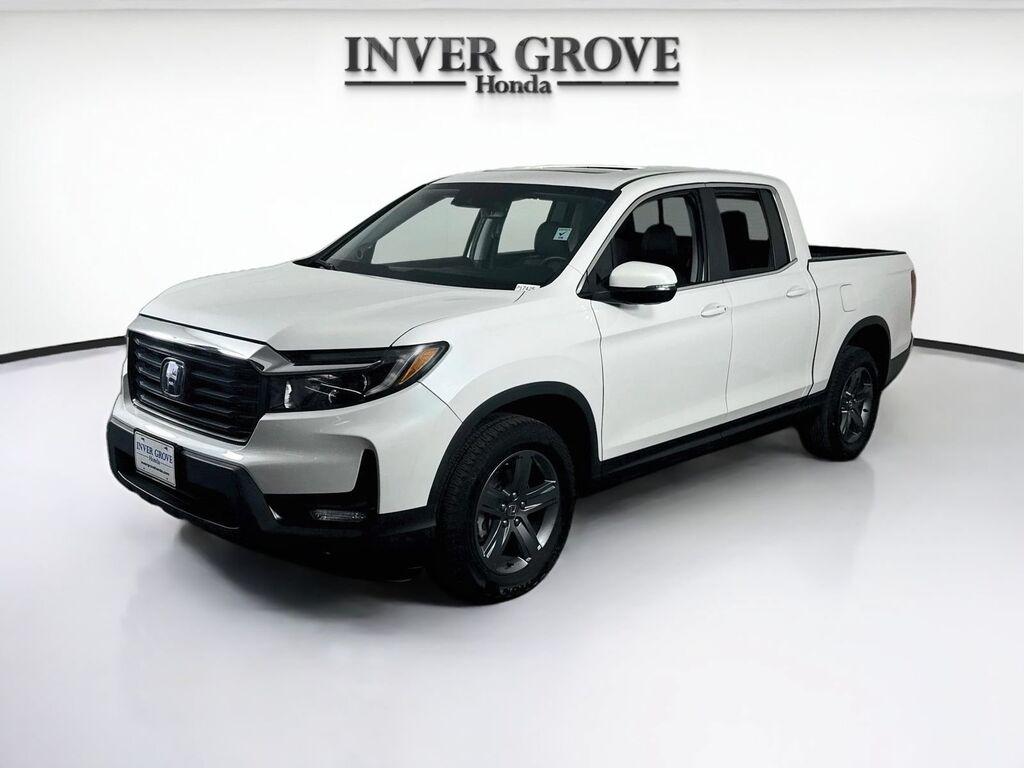 2023 Honda Ridgeline AWD RTL — photo 1 of 7