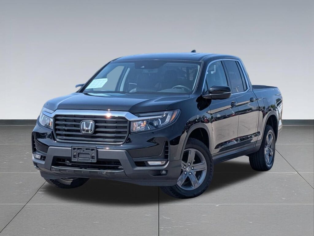 2023 Honda Ridgeline AWD RTL — photo 1 of 7