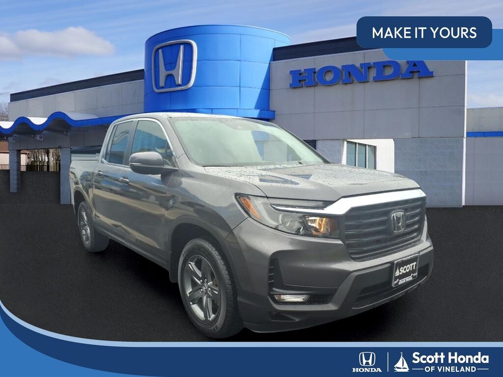 2023 Honda Ridgeline AWD RTL — photo 1 of 7