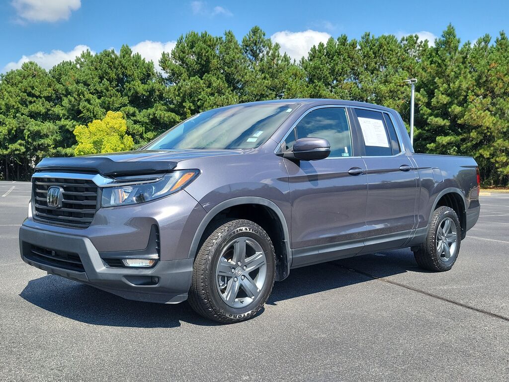 2023 Honda Ridgeline AWD RTL — photo 1 of 7