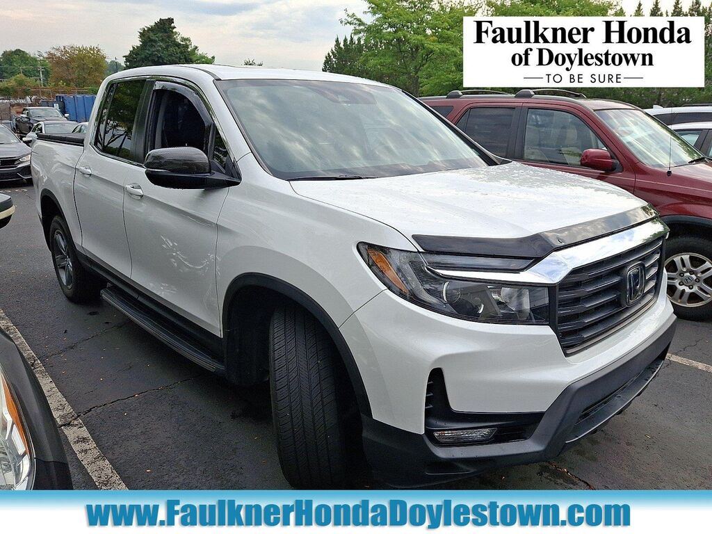 2021 Honda Ridgeline RTL — photo 1 of 10