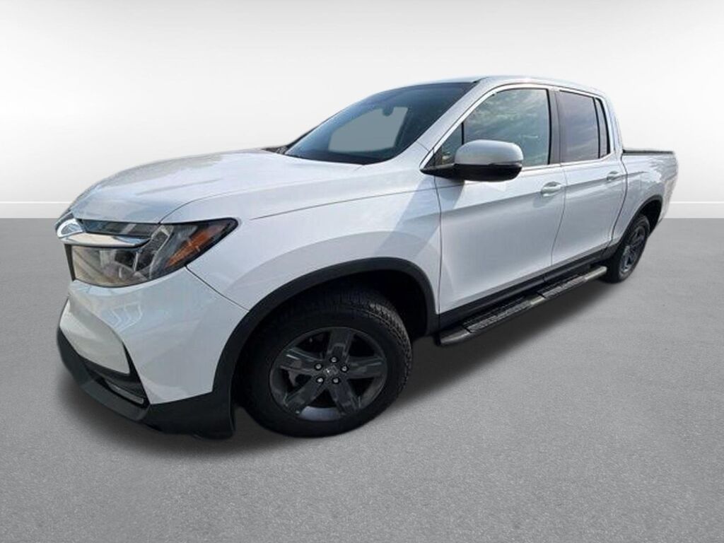 2023 Honda Ridgeline AWD RTL — photo 1 of 7