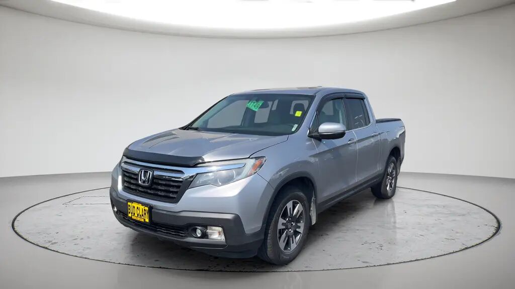 2019 Honda Ridgeline RTL-T — photo 1 of 12