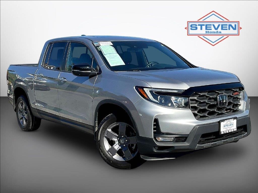 2024 Honda Ridgeline TrailSport — photo 1 of 13