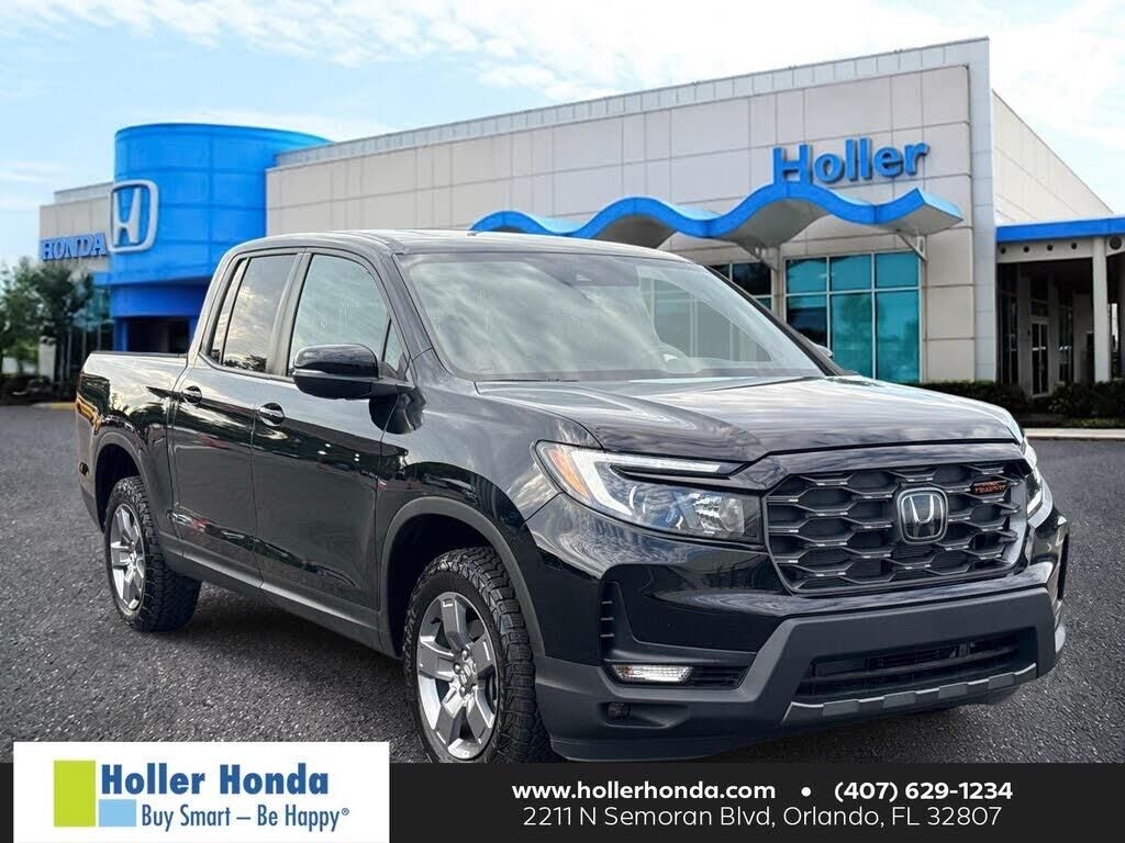2025 Honda Ridgeline TrailSport — photo 1 of 1