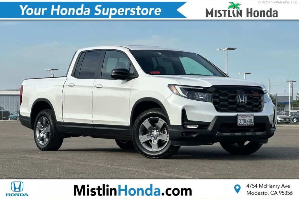 2025 Honda Ridgeline TrailSport — photo 1 of 1