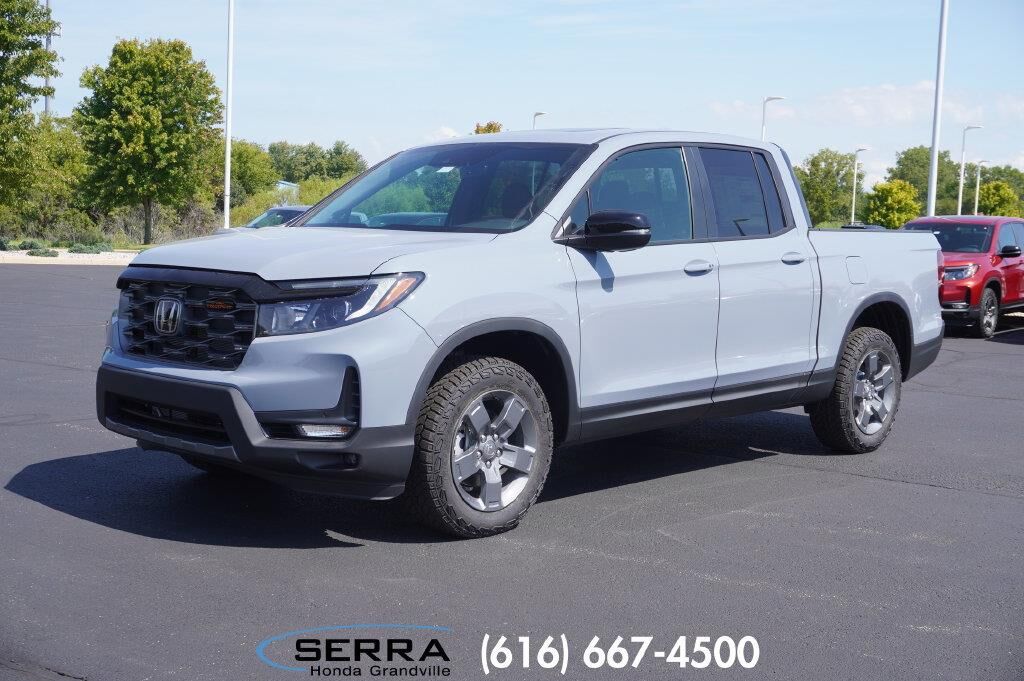2024 Honda Ridgeline TrailSport — photo 1 of 13